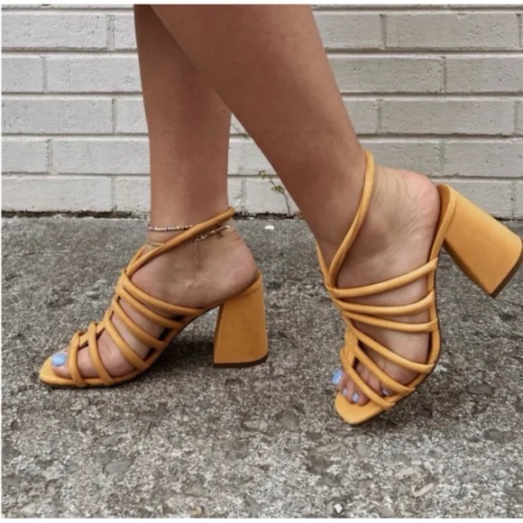 Free People Colette Cinched Sandals Block Heel - Picture 2 of 11